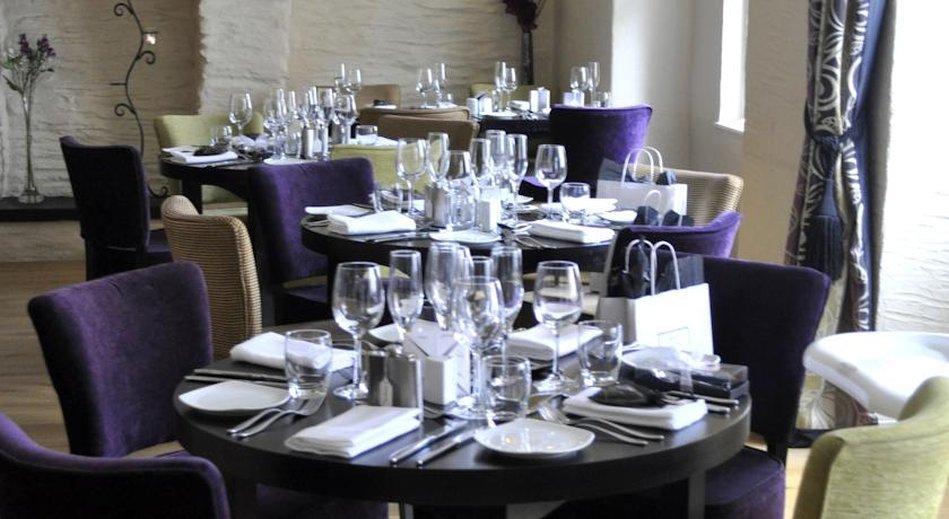 Gwesty'R Emlyn Hotel Newcastle Emlyn Exteriér fotografie